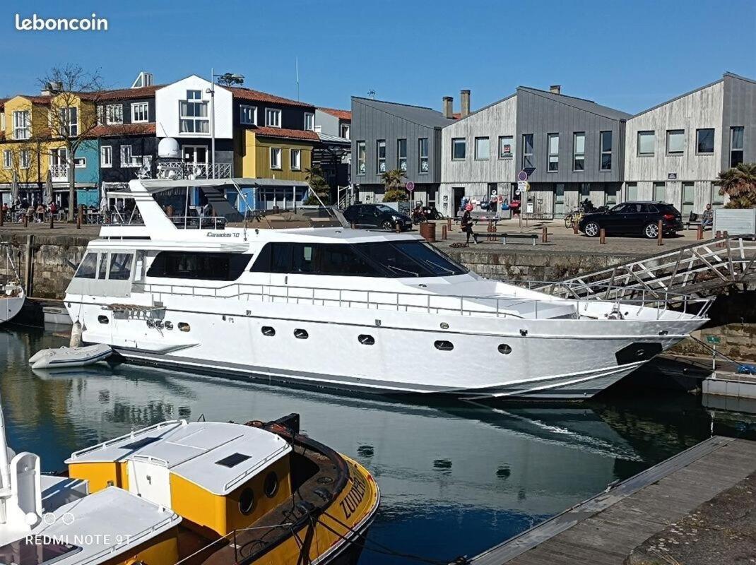 Yacht Aquamarina Vieux Port La Rochelle Hotel La Rochelle  Bagian luar foto