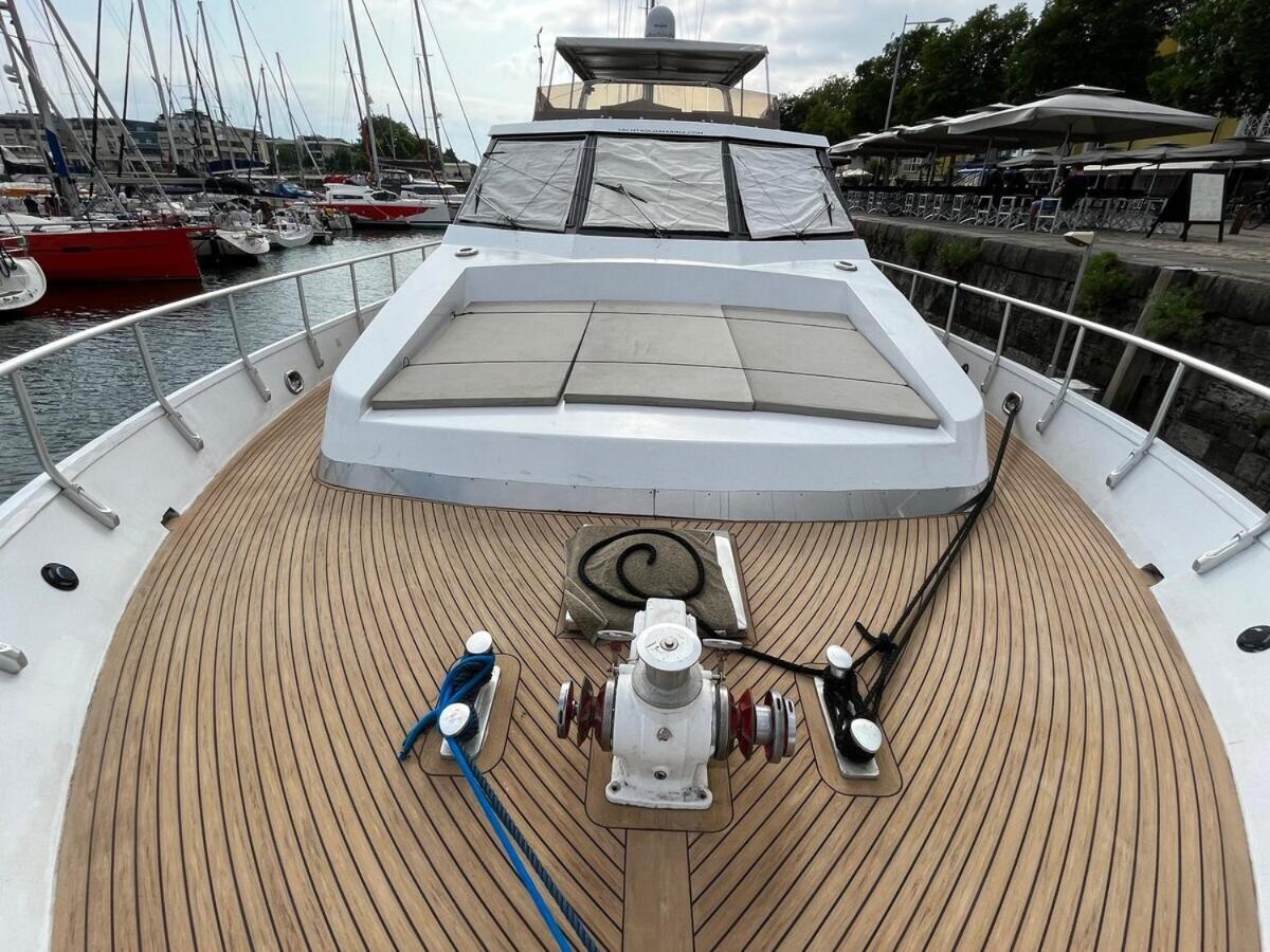 Yacht Aquamarina Vieux Port La Rochelle Hotel La Rochelle  Bagian luar foto