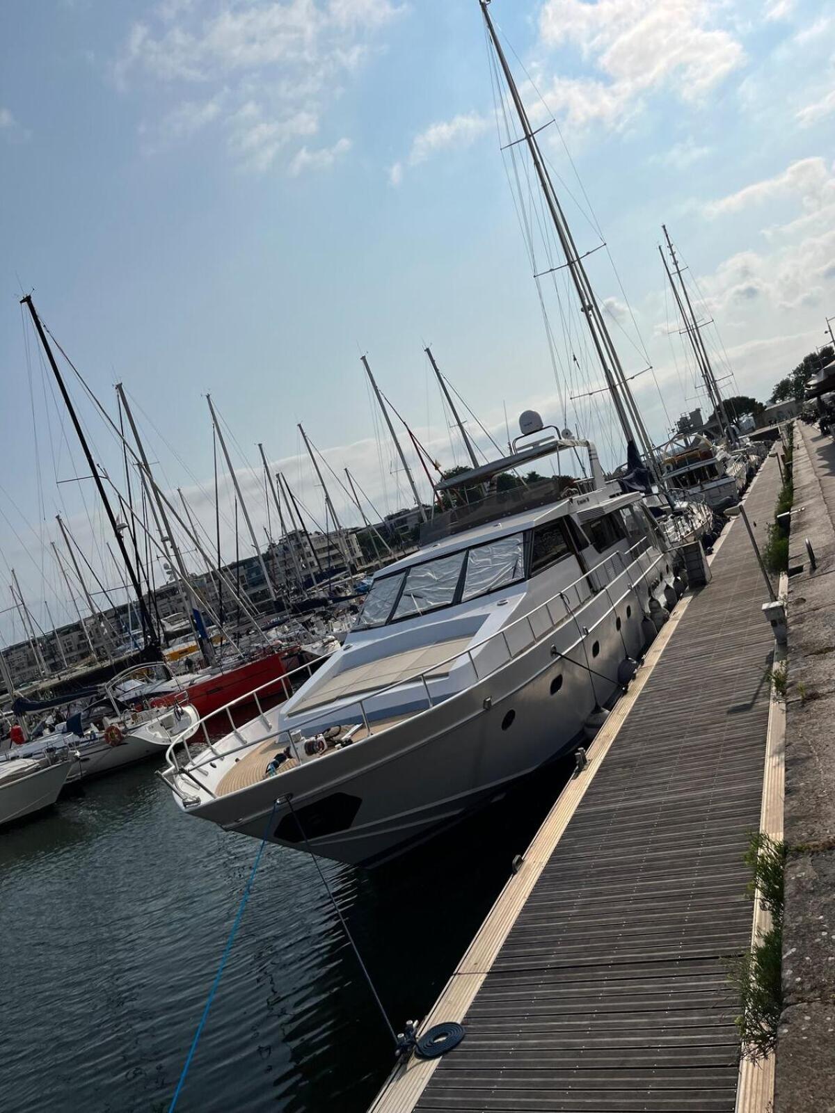 Yacht Aquamarina Vieux Port La Rochelle Hotel La Rochelle  Bagian luar foto