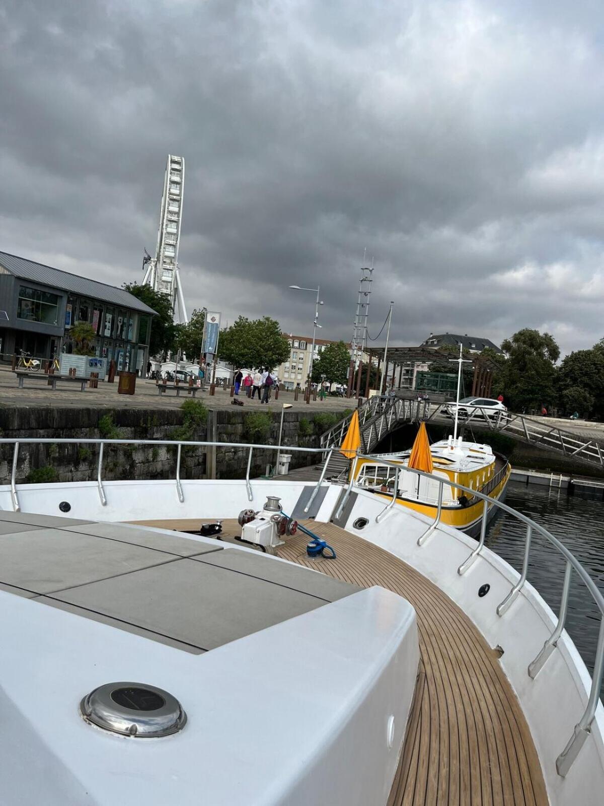 Yacht Aquamarina Vieux Port La Rochelle Hotel La Rochelle  Bagian luar foto