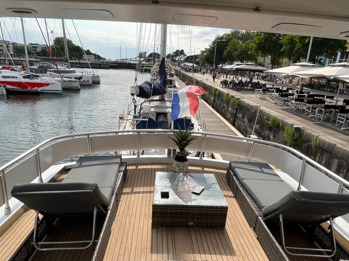 Yacht Aquamarina Vieux Port La Rochelle Hotel La Rochelle  Bagian luar foto